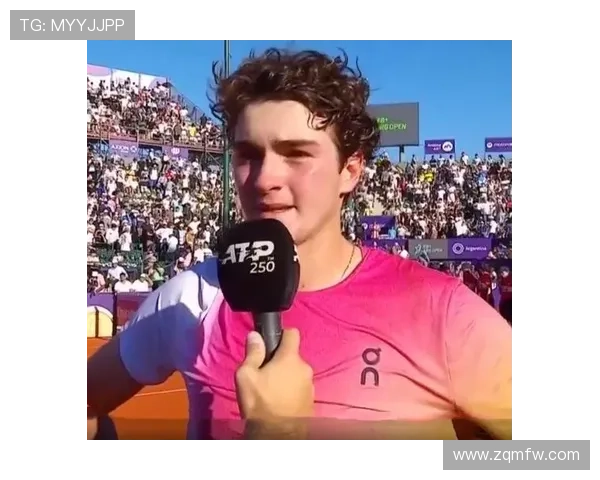 网球新星崛起:年轻选手勇夺大满贯,挑战世界顶尖选手席位